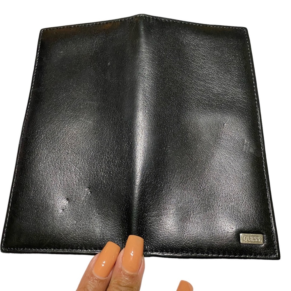 Women’s Pre- Loved Black Genuine Leather Guess Bi-Fold Slim Wallet - Picture 4 of 8